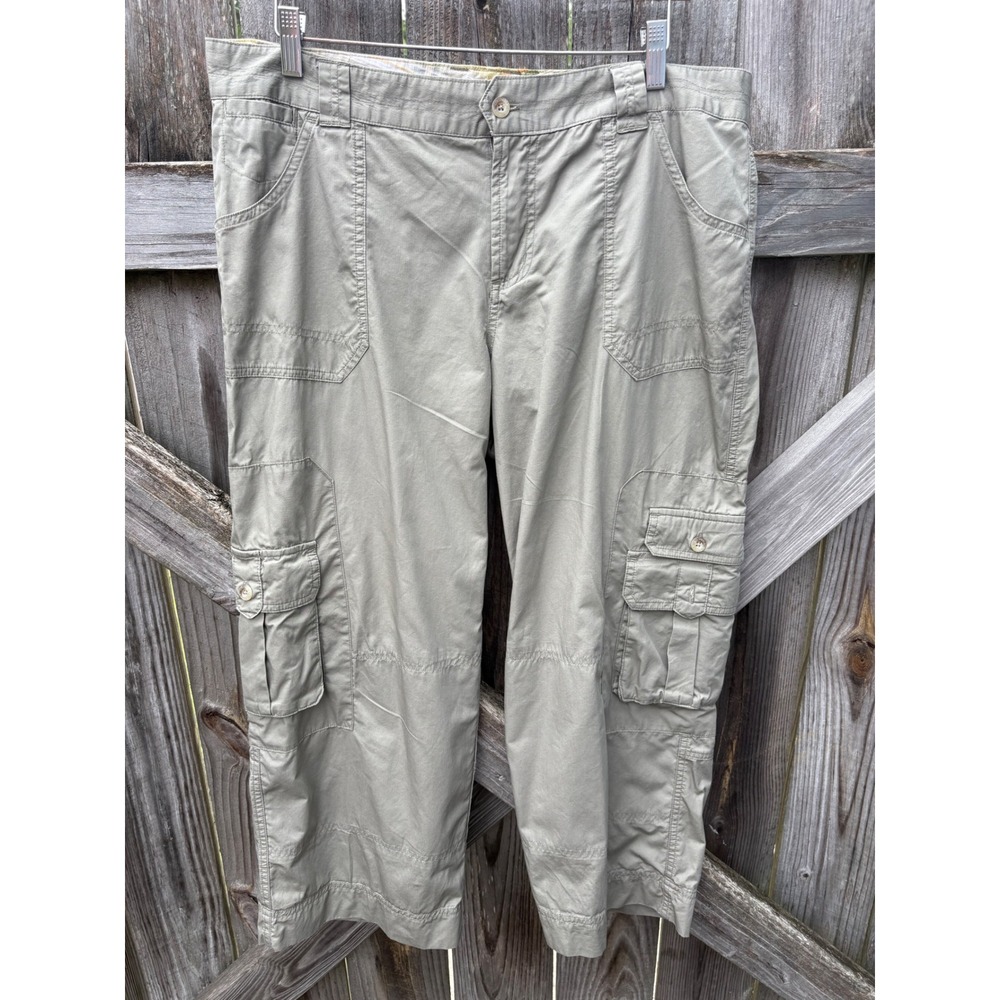 Columbia Womens Cargo Capri Pants Sage Green Khaki Cotton‎ Hiking Crops Size 14
